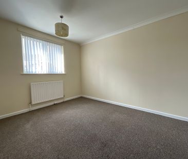 32 Cavehill Road, Belfast, BT15 5BE - Photo 2