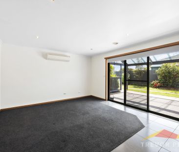 3 Shasta Dr, Delacombe VIC 3356 - Photo 2