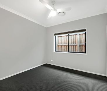 62 Kurrabung Drive, Fletcher - Photo 1