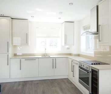 Maybury Gardens, London, NW10 - Photo 1