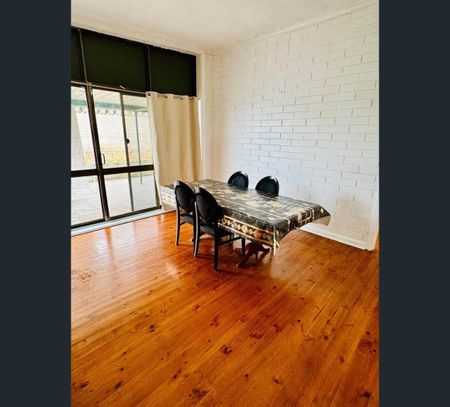 43 Sleep Road, Para Hills, SA 5096 - Photo 3