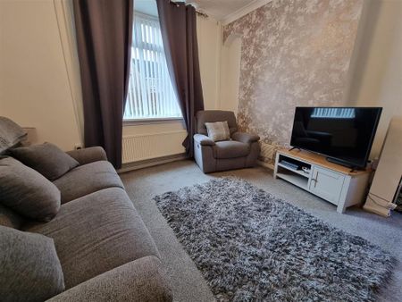Penybryn Terrace, The Bryn, BLACKWOOD - Photo 4