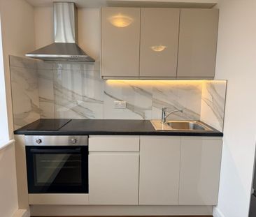 Studio Flat, Ballards Lane, N3 - Photo 5