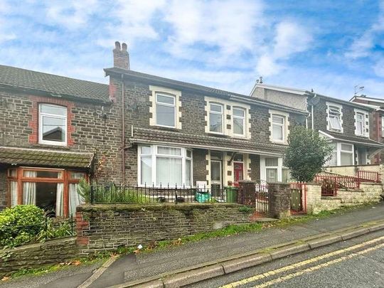 Graigwen Road, Pontypridd, CF37 - Photo 1