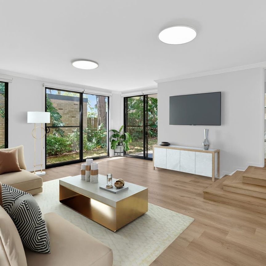 MODERN 2 BEDROOM UNIT IN QUIET BOUTIQUE DEVELOPMENT (6mth lease only) - Photo 1