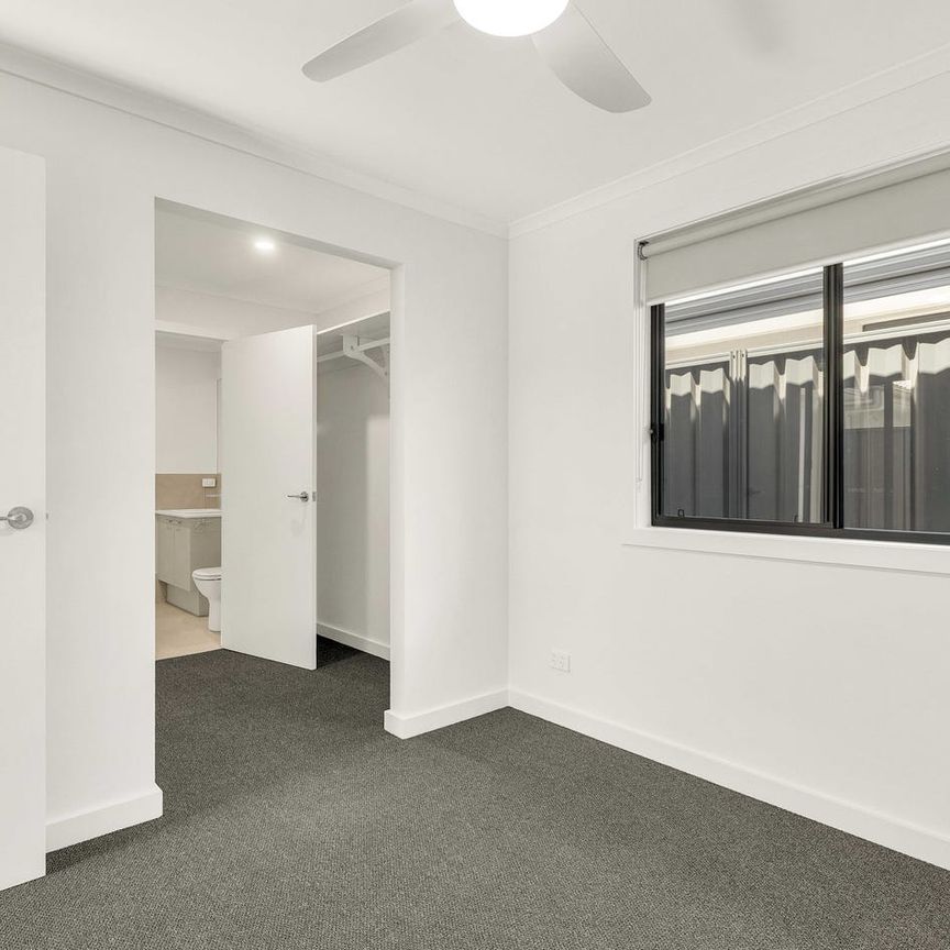 Welcome to your new home in the sought-after Munno Para Downs neighbourhood Olivewood Estate - Photo 1