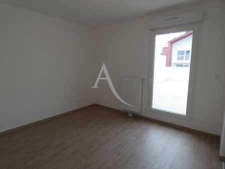 Location Appartement 3 pièces 60m² - Photo 3