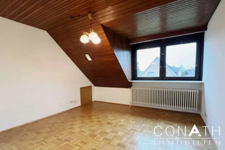 Dachgeschosswohnung in Anliegerstraße zur Miete - Photo 4