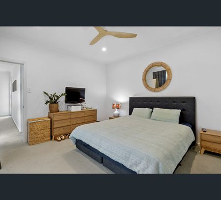 6 Olivia Court, Lightsview, SA 5085 - Photo 3