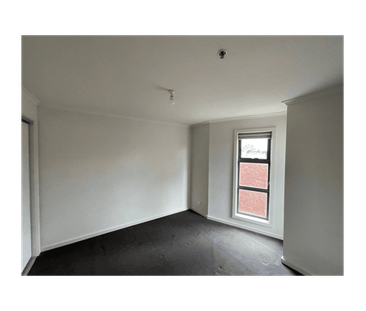 Modern apartment in central local - Photo 3