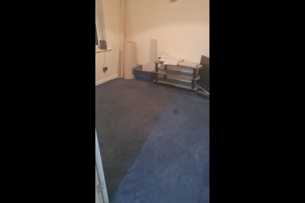 2 Bed Semi-Detached House, Peplow Road, B33 - Photo 1