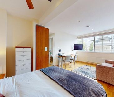 Studio to rent - Photo 2