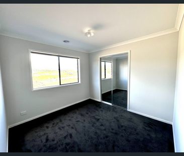 Welcome to 30 McCarthy Street, Churchill! - Photo 3