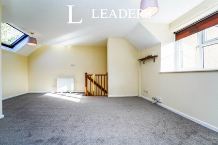 1 bedroom apartment to rent Churchfields, Bishops Cleeve, Cheltenham, GL52 - Photo 2