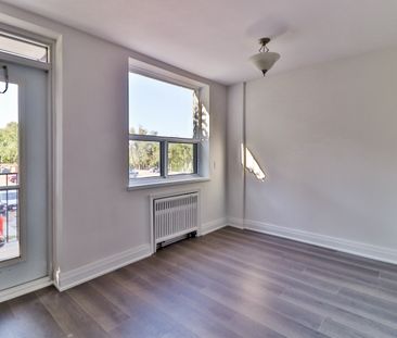 2 Bedrooms (29) - Photo 2