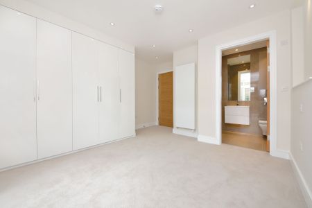 Sandwell Court, Beechcroft Avenue, Golders Green, London, NW11 - Photo 4