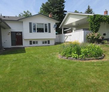 Basement Suite in Quiet Neighborhood - Photo 2