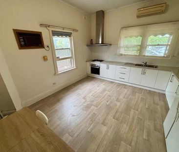 Thorngate - Photo 4
