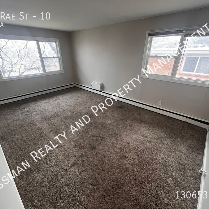 1 Bed, 1 Bath APARTMENT located in South Regina FIRST MONTH RENT FREE - Photo 1