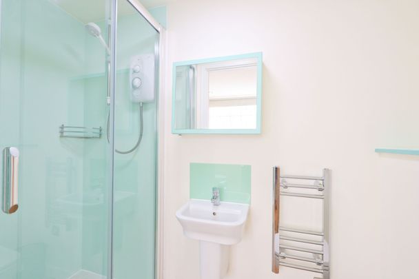 Studio Apartment – Professional Let, Student Let - Photo 1