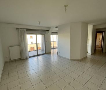 Location Appartement 3 pièces 71m² BEAUNE 21200 - Photo 2
