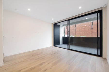 Stunning designer townhouse! - Photo 4