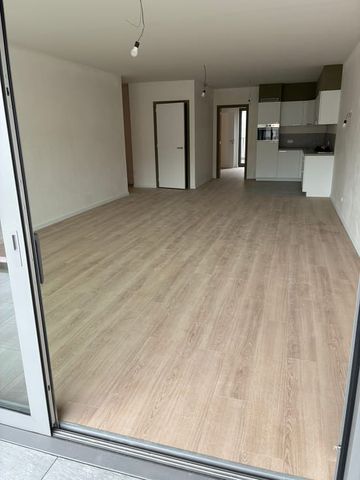 Appartement te huur - foto 2