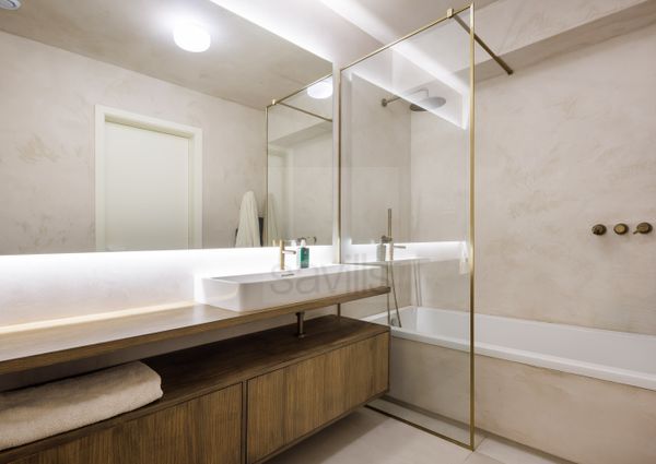 T3 totalmente remodelado na Rua Gonçalo Cristóvão - Porto