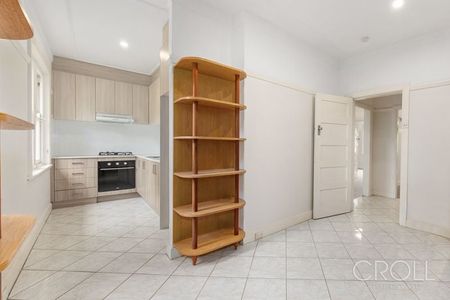 Stylish Art Deco Apartment in Prime Mosman Location - Photo 5
