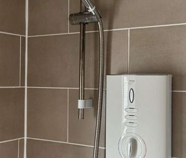 Riverside Court, Leeds, LS1 - Photo 5