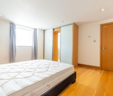 2 bedroom penthouse to rent - Photo 6