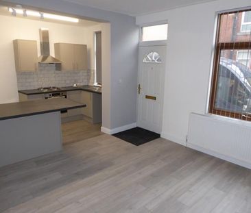 Woodview Place, Beeston, LS11 - Leeds - Photo 4