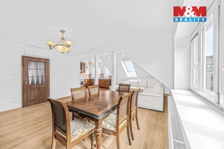 Pronájem bytu 3+kk 112 m², Zálesí 328, Praha - Fotografie 3