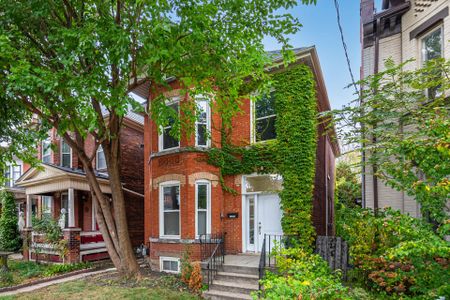 For Lease - 67 West Avenue Unit# Unit #2 - Second Floor, Hamilton, Ontario - Photo 4