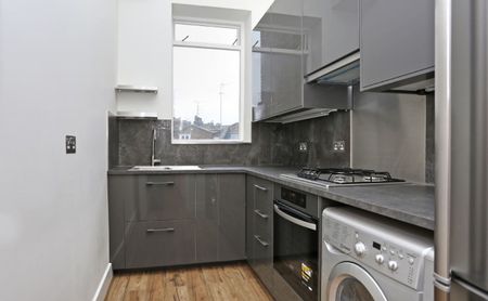 2 Bed Flat, Goldney Road, W9 - Photo 4