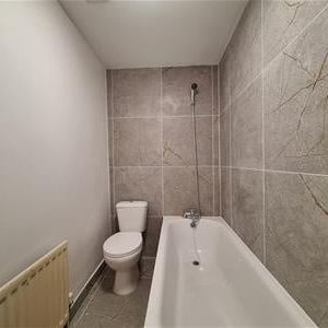 1 Bed Flat, Marsala Road, SE13 - Photo 1