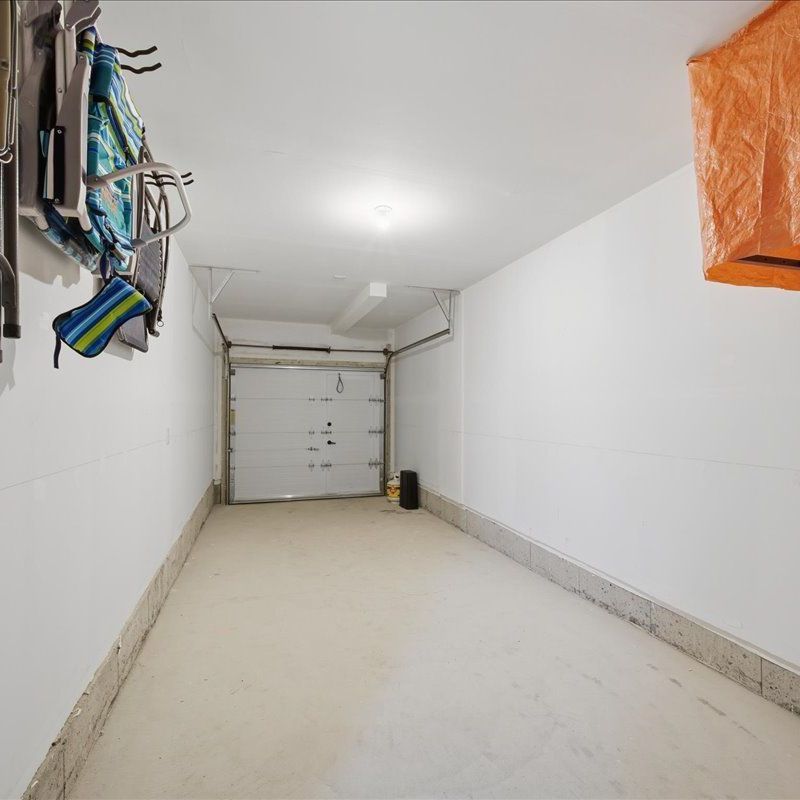 For Lease - 32 Magnolia Lane, Barrie, Ontario - Photo 1