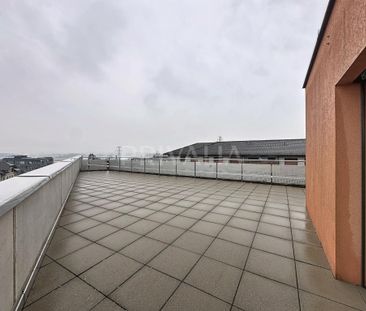 Bel attique à proximité des organisations internationales - Photo 6