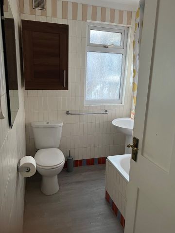 Studio Flat, Eade Road, N4 - Photo 2