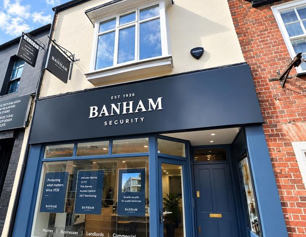 High Street, Maidenhead SL6, London - Photo 1