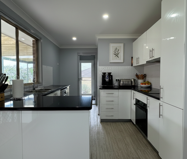 PEACEFUL FAMILY LIVING! - Photo 1