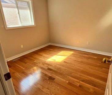 For Lease - 18 Highwood Road, Brampton, Ontario - Photo 5