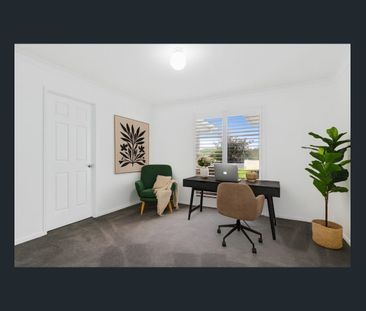 Stunning Renovated Family Home in Quiet Elevated Cul-de-sac - Photo 1