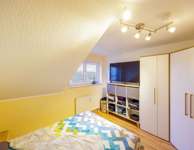 WEITBLICK: Wohngenuss auf zwei Ebenen! - Foto 1