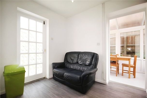 Southway, Guildford, GU2 8DJ - Photo 1