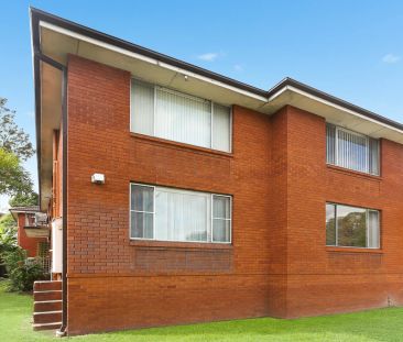 Stunning, Spacious & Well Laid Out Apartment For Lease - Photo 1