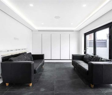 Forestdale, Southgate, N14 - Photo 2