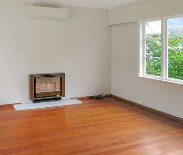 3-BED FAMILY HOME! - Photo 5