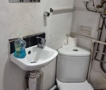 Studio to rent - Photo 6