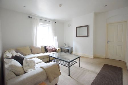 1 bedroom Flat in London Road, Reading - Photo 4